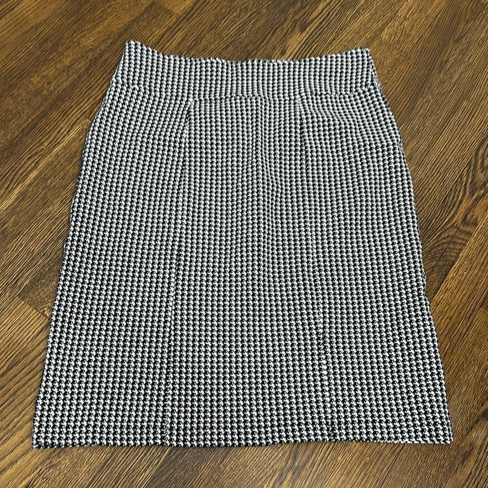 hanna Andersson Houndstooth Cotton Blend Skirt - Size Medium